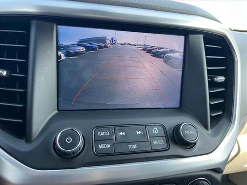 2018 GMC Acadia SLE-2