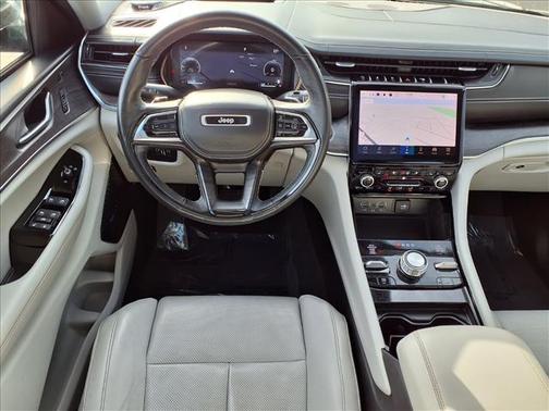 2022 Jeep Grand Cherokee L Overland