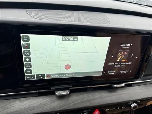 2024 Kia Carnival EX