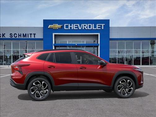 Apex Red 2026 Chevrolet Trax 2RS