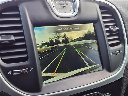 2023 Chrysler 300 Touring