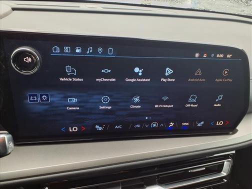 Mosaic Black Metallic 2024 Chevrolet Traverse LT