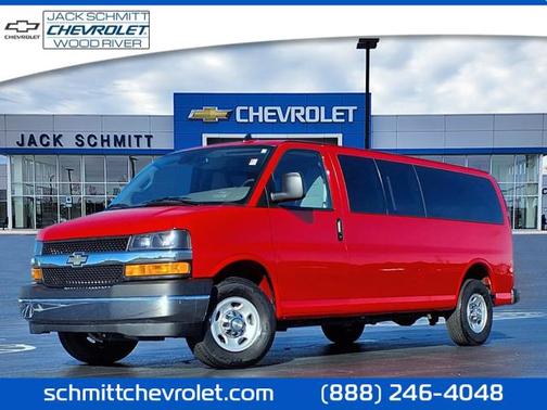 2025 Chevrolet Express 3500 RWD 3500 Extended Wheelbase LT