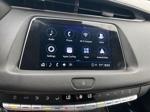 2022 Cadillac XT4 Premium Luxury