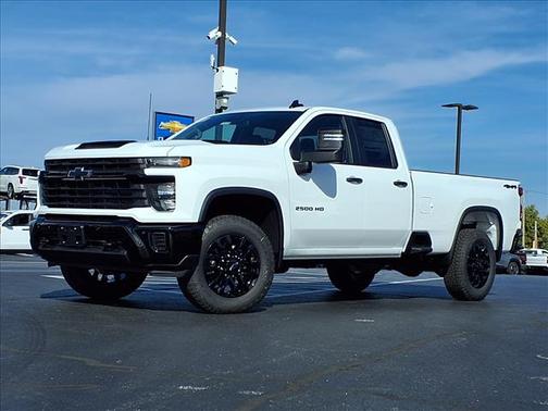2026 Chevrolet Silverado 2500 Custom