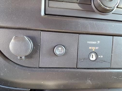 2024 Chevrolet Express 2500 2500