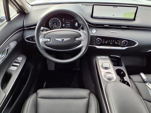 2024 Genesis GV70 2.5T Standard