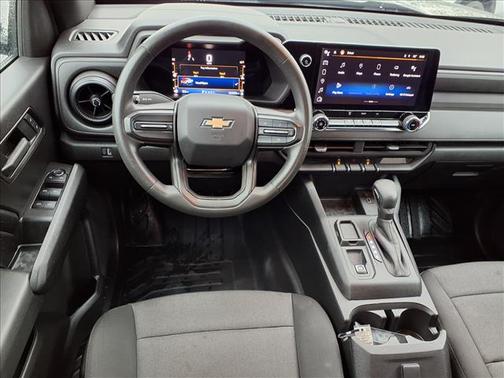 2023 Chevrolet Colorado WT