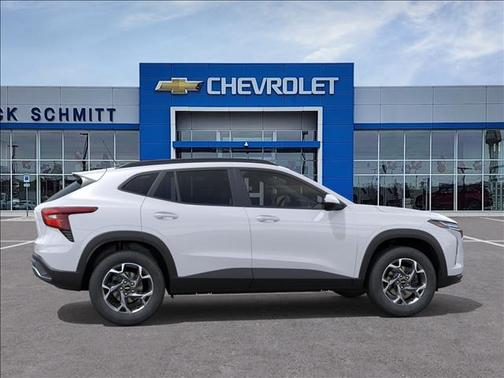 Summit White 2026 Chevrolet Trax LT