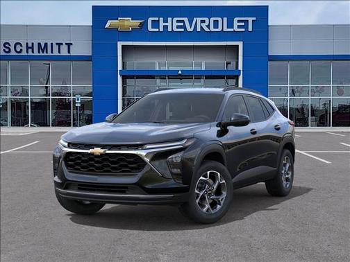 Mosaic Black Metallic 2026 Chevrolet Trax LT