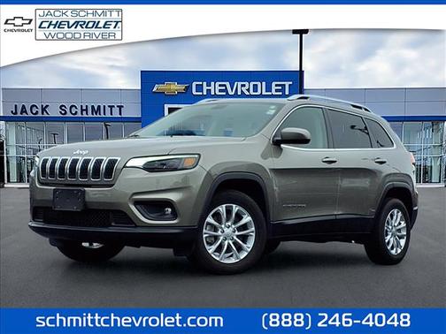 Light Brownstone Pearlcoat 2019 Jeep Cherokee Latitude