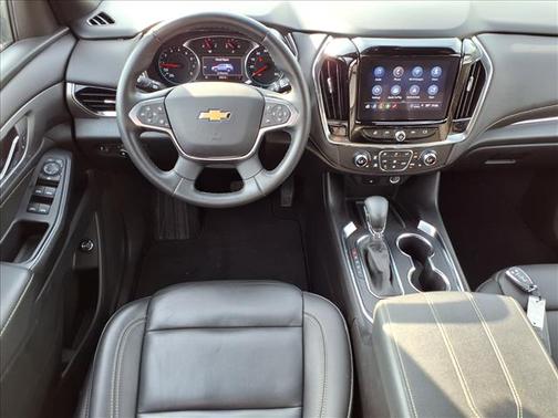 Northsky Blue Metallic 2023 Chevrolet Traverse LT Leather