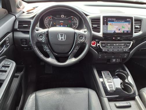 Modern Steel Metallic 2017 Honda Pilot Elite