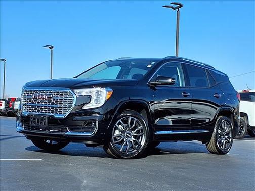 2023 GMC Terrain Denali