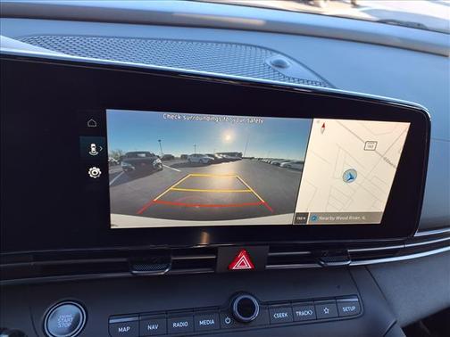 2023 Hyundai ELANTRA SE