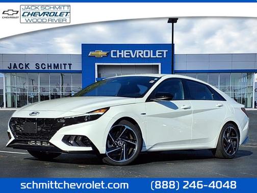 2023 Hyundai ELANTRA SE