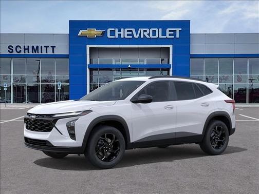 Summit White 2026 Chevrolet Trax LT