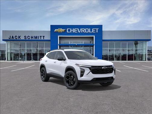 Summit White 2026 Chevrolet Trax LT