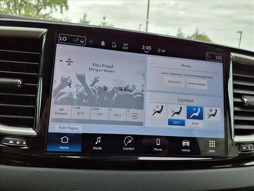 Silver Mist Clearcoat 2024 Chrysler Pacifica Touring L