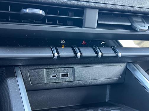 2025 Chevrolet Colorado WT