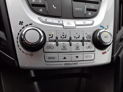 Silver Ice Metallic 2013 Chevrolet Equinox 1LT