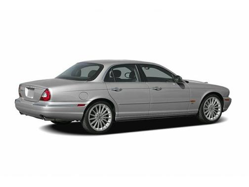 Blue 2006 Jaguar XJ Vanden Plas