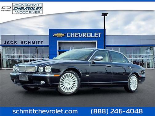 Blue 2006 Jaguar XJ Vanden Plas