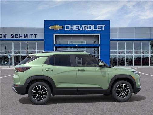 Cacti Green 2026 Chevrolet Trailblazer LT