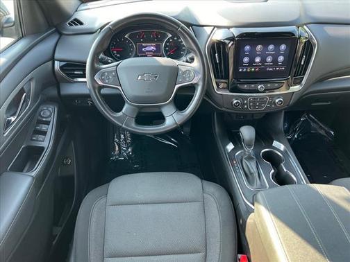 Northsky Blue Metallic 2022 Chevrolet Traverse LT Cloth