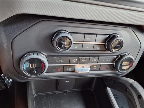 Velocity Blue Metallic 2023 Ford Bronco Big Bend