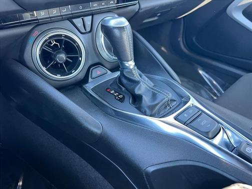 2022 Chevrolet Camaro 1LT