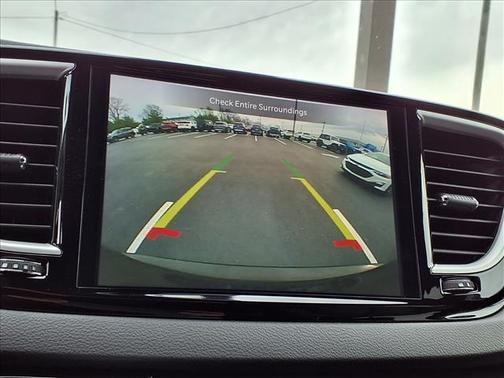 2025 Chrysler Pacifica L