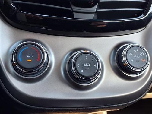 2017 Chevrolet Spark 1LT