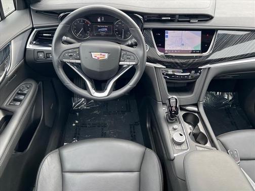2024 Cadillac XT6 Premium Luxury FWD