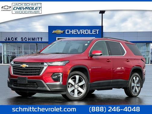 Radiant Red Tintcoat 2023 Chevrolet Traverse LT Leather