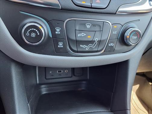 Sterling Gray Metallic 2023 Chevrolet Equinox LS
