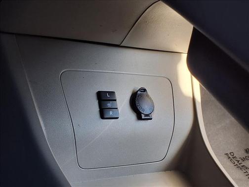 2011 Toyota Prius IV