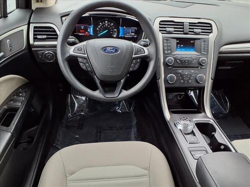 2018 Ford Fusion Hybrid SE