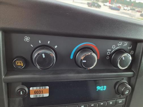Summit White 2025 GMC Savana 3500 3500