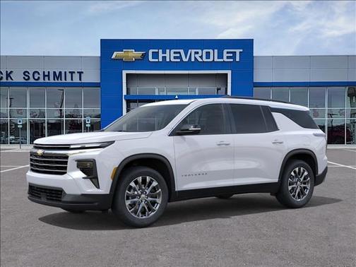 Summit White 2026 Chevrolet Traverse LT