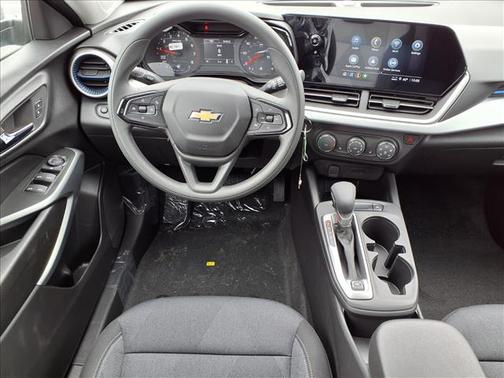 Sterling Gray Metallic 2026 Chevrolet Trax LS