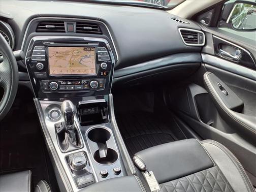 Gun Metallic 2020 Nissan Maxima 3.5 Platinum