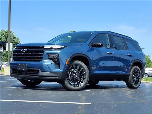 Lakeshore Blue Metallic 2026 Chevrolet Traverse LT