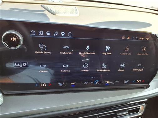 Lakeshore Blue Metallic 2026 Chevrolet Traverse LT