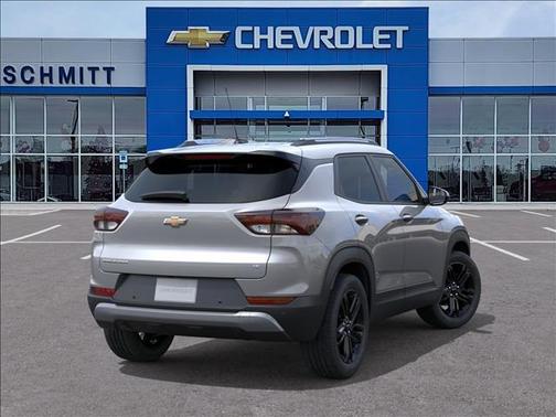Sterling Gray Metallic 2026 Chevrolet Trailblazer LT