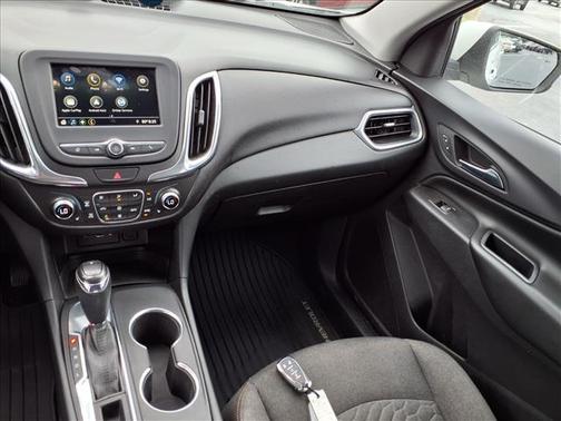 Iridescent Pearl Tricoat 2019 Chevrolet Equinox 1LT