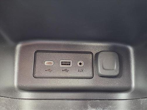 Sterling Gray Metallic 2024 Chevrolet Equinox 1LT