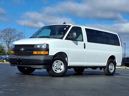 2019 Chevrolet Express 3500 LS