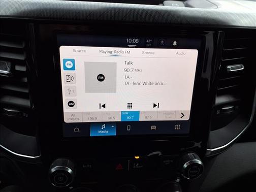 Diamond Black Crystal Pearlcoat 2025 RAM 1500 Big Horn/Lone Star