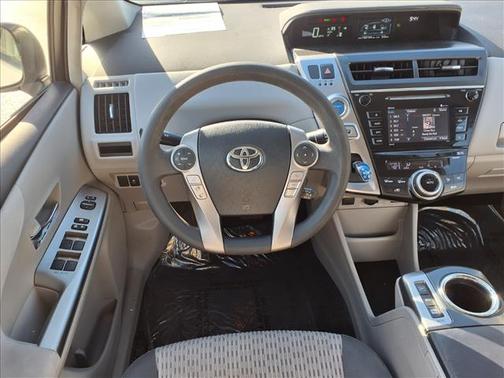 2017 Toyota Prius v Three